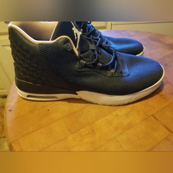 Jordan Air  Academy’s, Black Shoes Sneakers Men’s size  12. - Picture 6 of 9